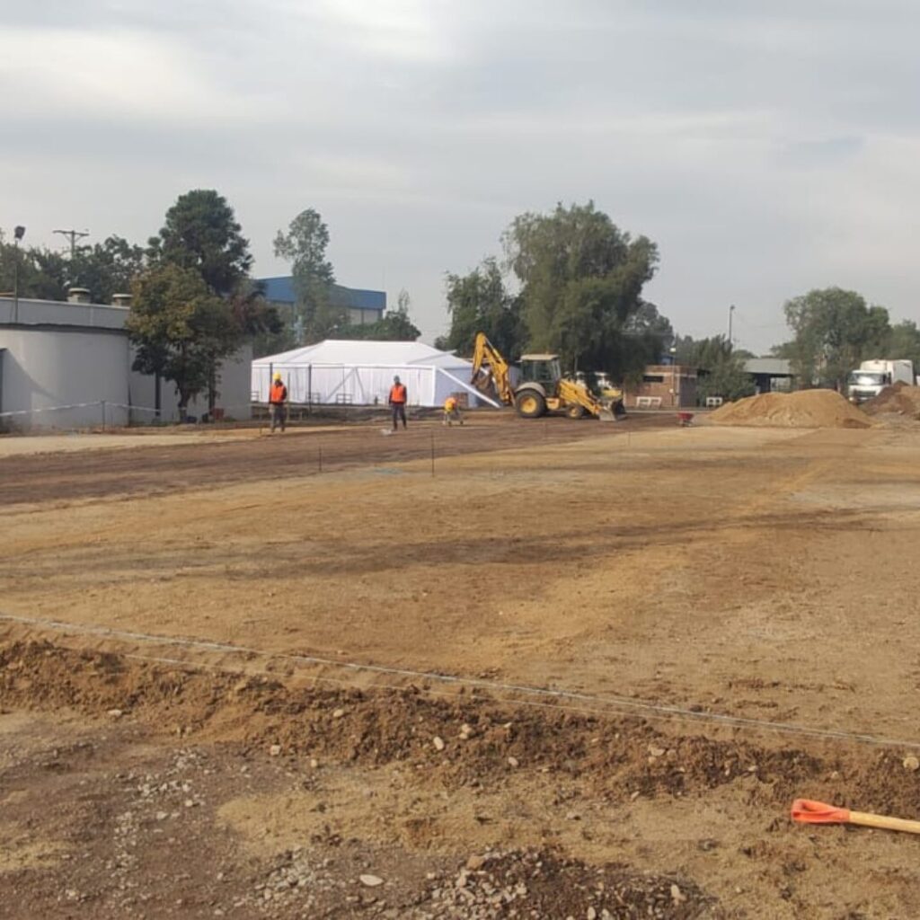 Construcción Cancha de Fútbol de pasto sintético