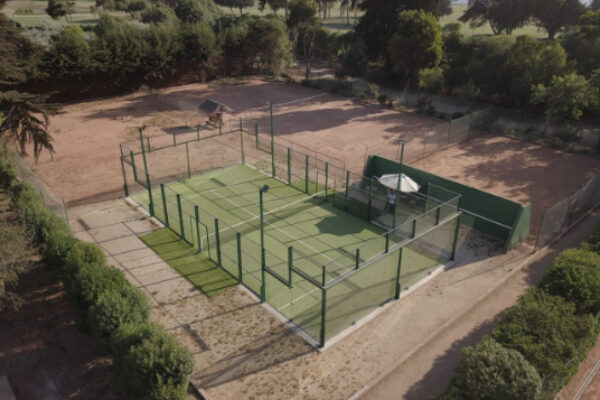 4. CANCHA DE PÁDEL CLUB DE GOLF CACHAGUA